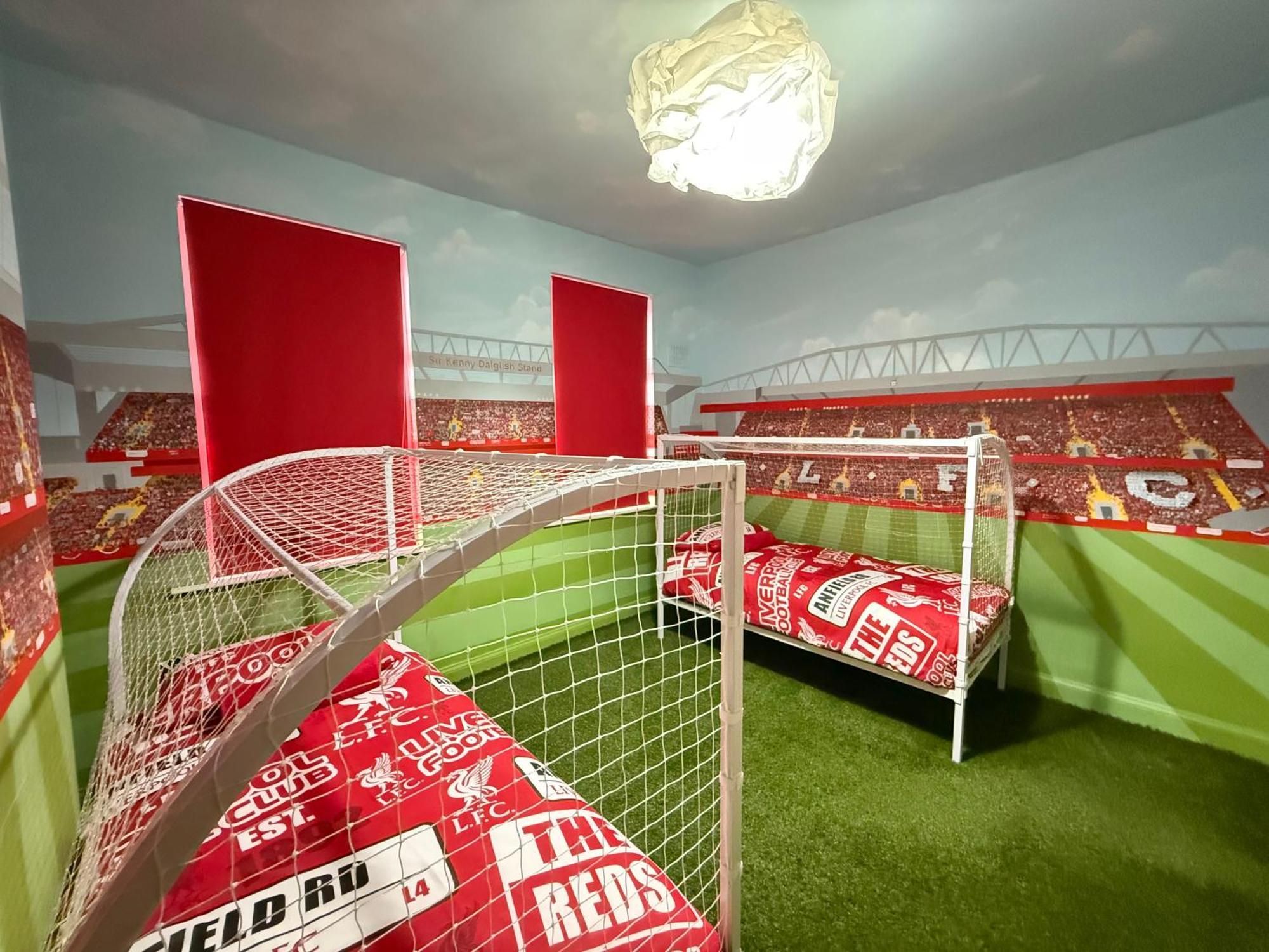 Anfield Abode - Entire Lfc Themed House Villa Liverpool Ngoại thất bức ảnh